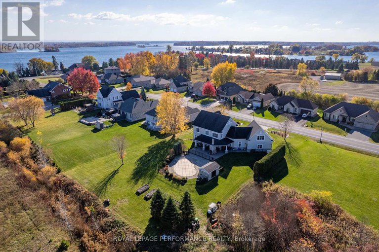 29062770/6721-yacht-boulevard/south-glengarry-charlottenburgh-twp/south-glengarry/ontario/K6H7N6_42