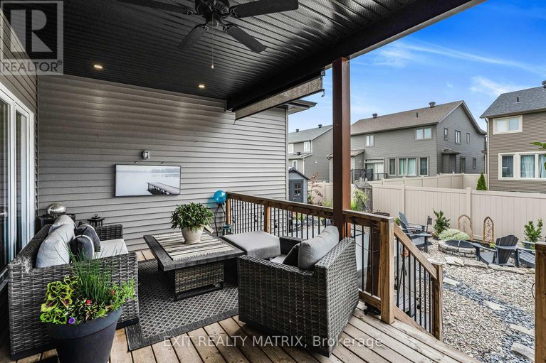 28738549/482-central-park-boulevard/village-of-russell/russell/ontario/K4R0C7_28