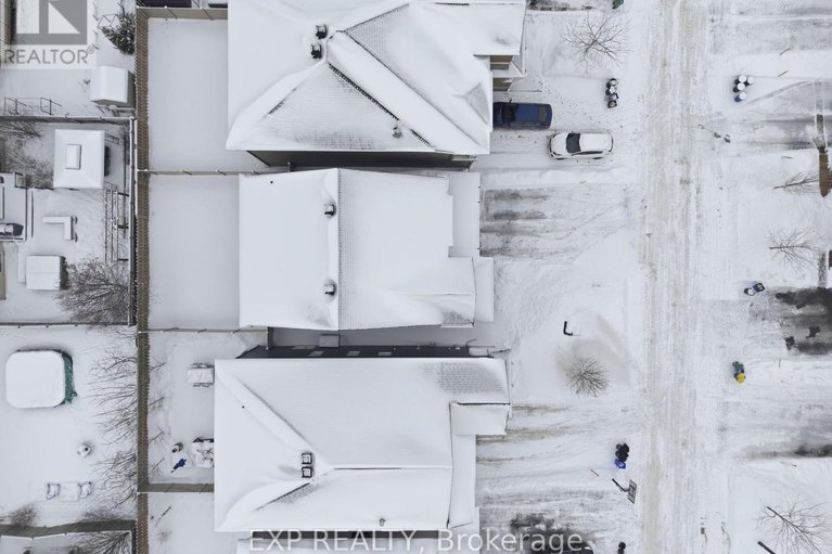 29231076/118-discovery-crescent/stittsville-north/ottawa/ontario/K2S0Z9_49