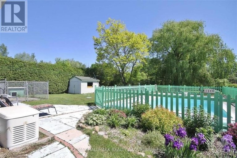 29349957/6203-bank-street/osgoode-twp-north-of-reg-rd-6/ottawa/ontario/K4P1B4_9