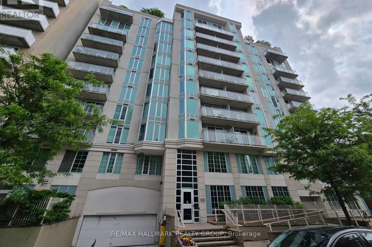 502 - 138 Somerset Street W