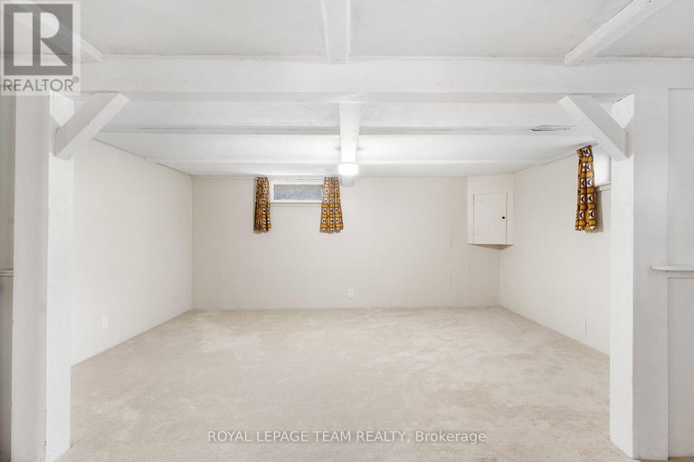 29339810/47-kidgrove-gardens/tanglewood/ottawa/ontario/K2G3W7_32