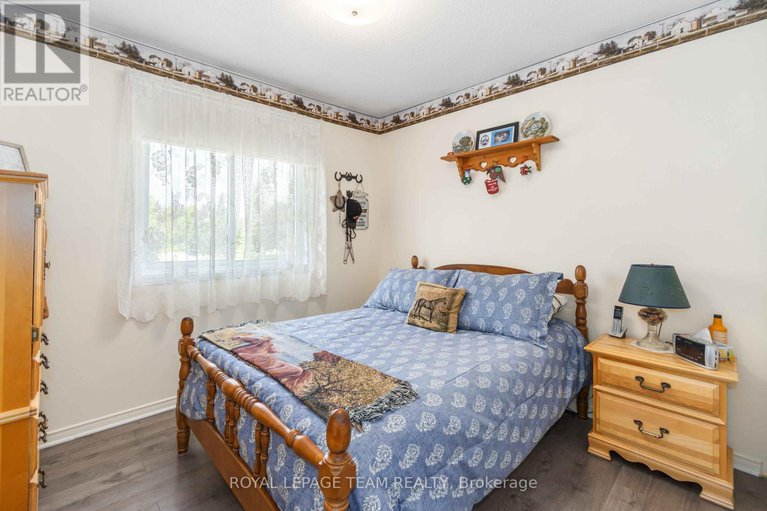 28702600/14-mountain-ash-drive/north-grenville-twp-kemptville-east/north-grenville/ontario/K0G1J0_19