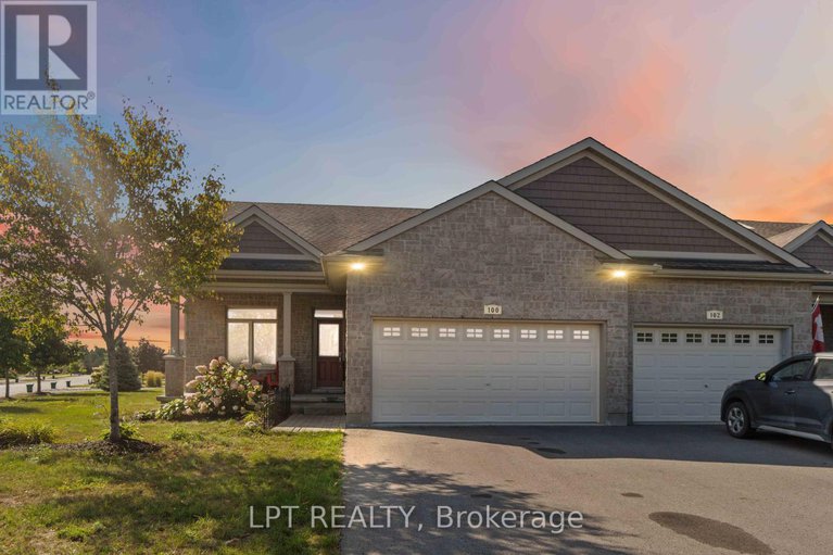 28825219/100-blackhorse-drive/north-grenville-twp-kemptville-south/north-grenville/ontario/K0G1J0_1