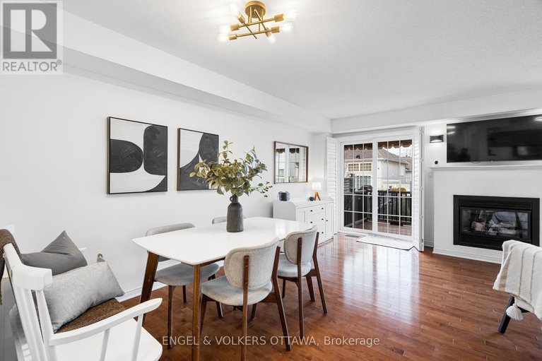 29548998/293-silbrass-private/stonebridge/ottawa/ontario/K2J5M6_16