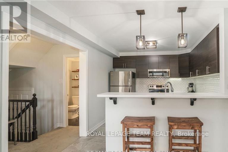 28649418/62-feathertop-lane/emerald-meadowstrailwest/ottawa/ontario/K2V0K7_8
