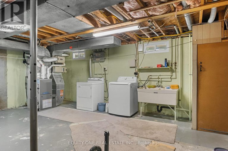 28820512/2-parkside-crescent/meadowlandscrestview/ottawa/ontario/K2G3B5_24