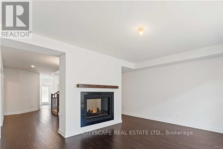 28906331/617-kenabeek-terrace/riverside-southgloucester-glen/ottawa/ontario/K4M0B3_14