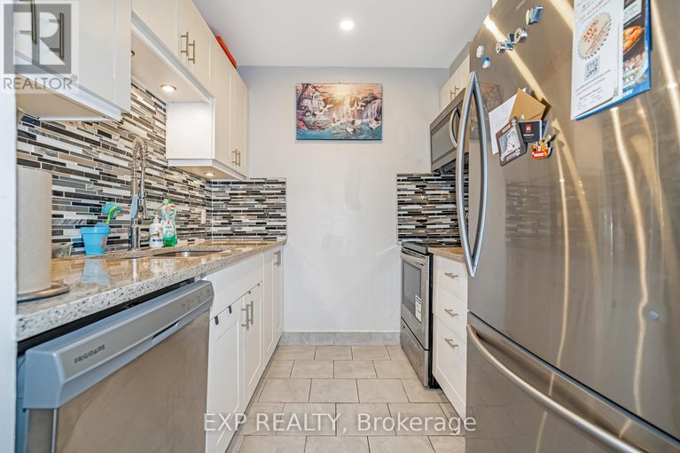 28553962/12-2610-draper-avenue/redwood-park/ottawa/ontario/K2H8X8_8