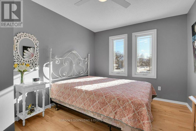 29228348/6370-sablewood-place/chapel-hill/ottawa/ontario/K1C7M3_29