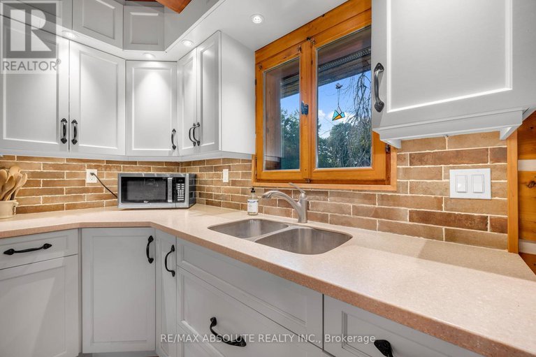 28856151/188-burns-drive/mcnabbraeside-twps/mcnabbraeside/ontario/K0A1G0_24