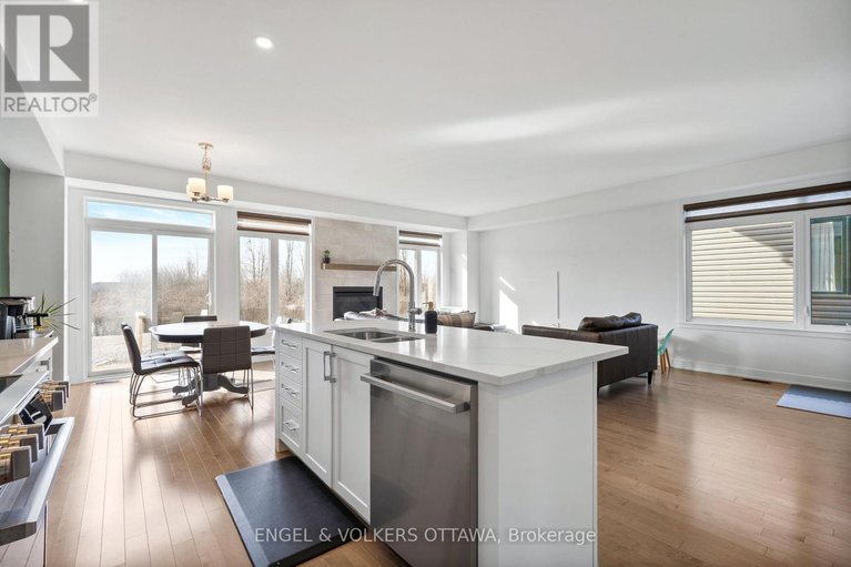 29556815/779-ovation-grove/leitrim/ottawa/ontario/K1T0X6_19