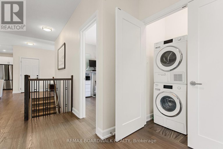 29256267/400-cinnamon-crescent/fitzroy-ward-south-west/ottawa/ontario/K0A2H0_29