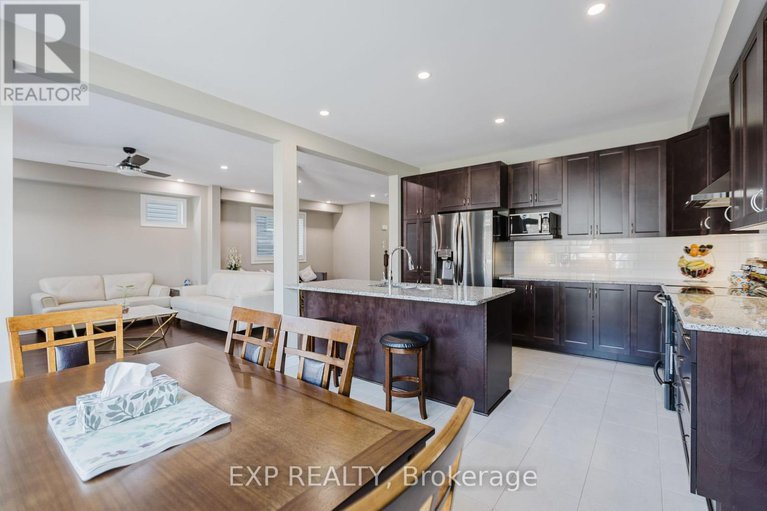 28564031/39-clonfadda-terrace/half-moon-bay/ottawa/ontario/K2J6E9_14