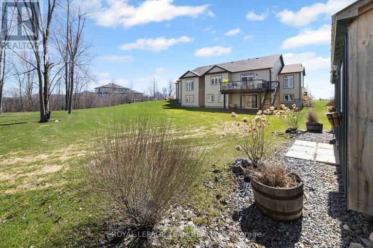 29678428/26-synergy-way/kanata-north-west/ottawa/ontario/K2W0K3_43