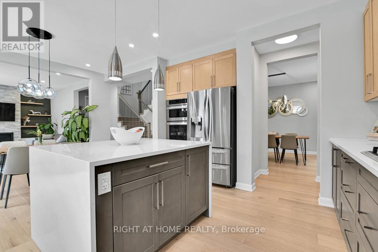 29351137/785-cappamore-drive/half-moon-bay/ottawa/ontario/K2J6V6_11