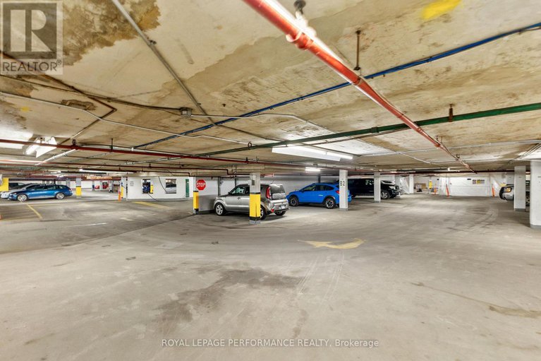 28607992/1003-1171-ambleside-drive/woodroffe/ottawa/ontario/K2B8E1_46