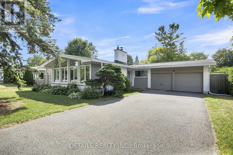 28807971/10-aberfeldy-street/arbeatha-park/ottawa/ontario/K2H6H5_1
