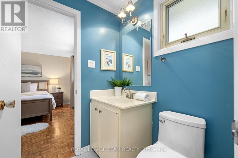 29145147/125-david-drive/meadowlandsst-claire-gardens/ottawa/ontario/K2G2N6_24