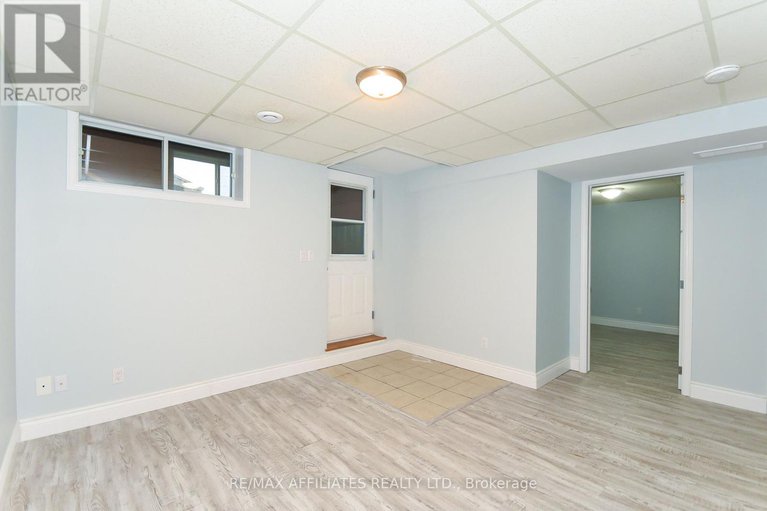 28479227/1980-scully-way-s/fallingbrookgardenway-south/ottawa/ontario/K4A4H2_25