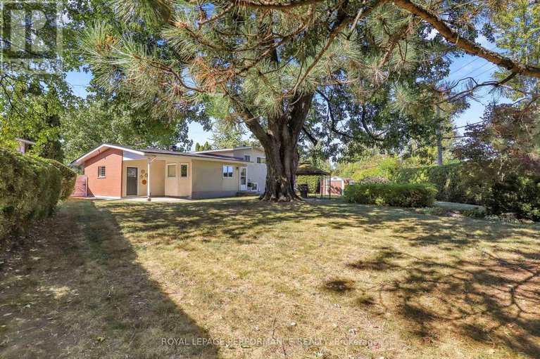28901445/2337-samuel-drive/elmvale-acresurbandale/ottawa/ontario/K1G3C3_26