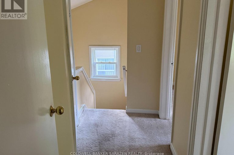 28506023/975-silver-street/carlington/ottawa/ontario/K1Z6H4_15
