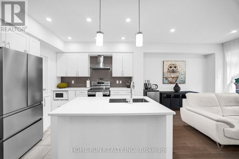 29275896/1016-eider-street/riverside-southgloucester-glen/ottawa/ontario/K4M1B2_12