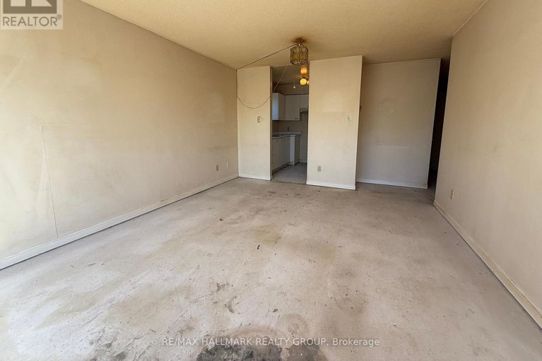 28744464/202-1490-heron-road/heron-gate/ottawa/ontario/K1V6A5_5