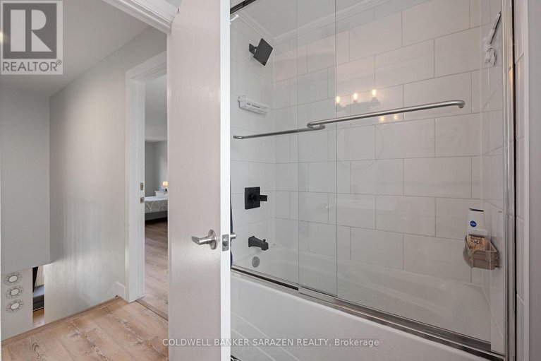 28757000/1709-caminiti-crescent/fallingbrookpineridge/ottawa/ontario/K4A1M2_38