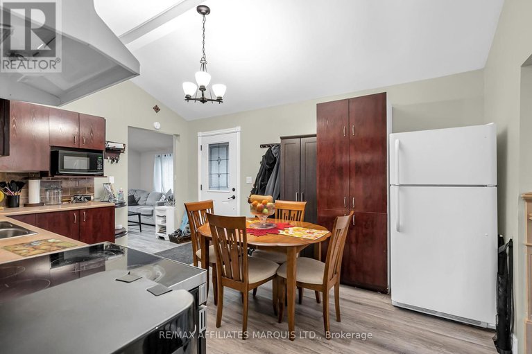 28975262/21895-seguin-mill-street/north-glengarry-kenyon-twp/north-glengarry/ontario/K0B1H0_6