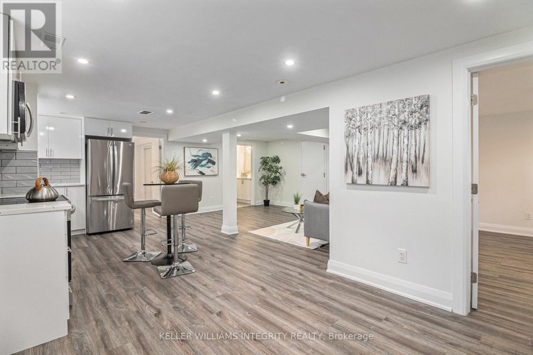 28497659/2389-sheldon-avenue/queensway-terrace-southridgeview/ottawa/ontario/K2C1K4_4