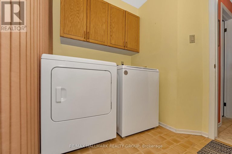 29212913/1835-windflower-way/chapel-hill/ottawa/ontario/K1C5Z8_27