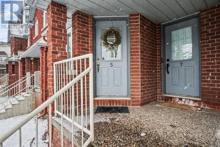 29578406/5-briston-private/hunt-club-park/ottawa/ontario/K1G5P6_3