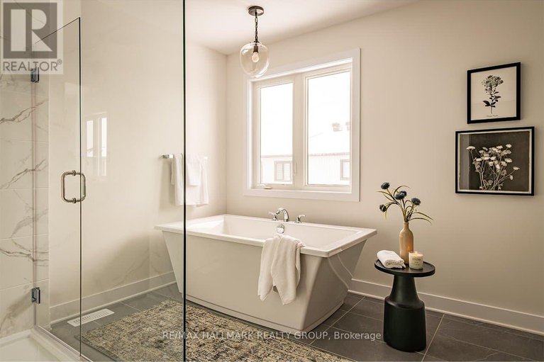 28993005/616-persimmon-way/orleans-village/ottawa/ontario/K1C1T1_25
