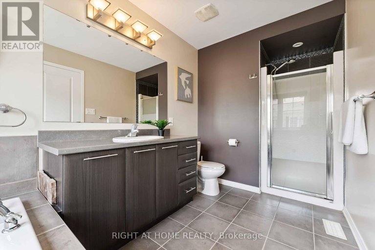 28585607/905-caldermill-private/stonebridge/ottawa/ontario/K2J0Z8_18