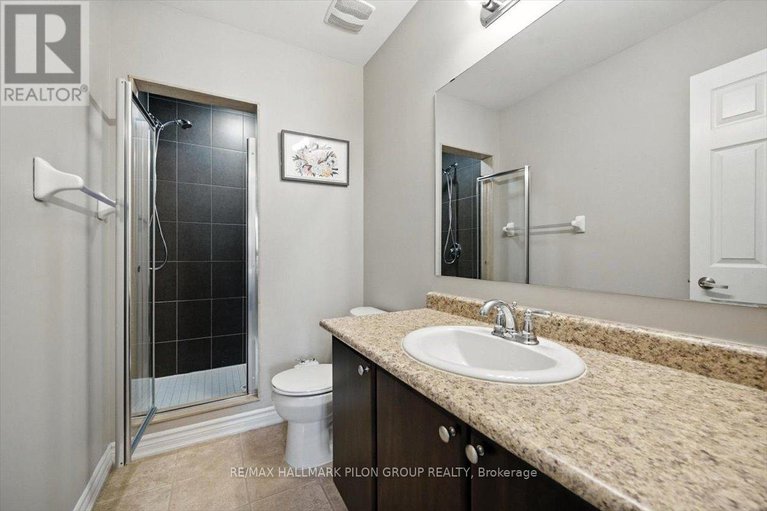 28557149/129-sunshine-crescent/notting-hillsummerside/ottawa/ontario/K4A0V3_14