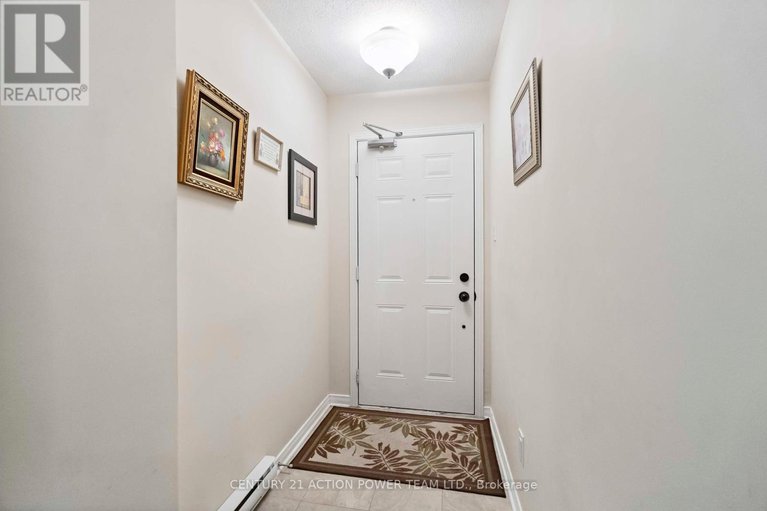 28525896/12-4037-canyon-walk-drive/riverside-southgloucester-glen/ottawa/ontario/K1V0Z4_2