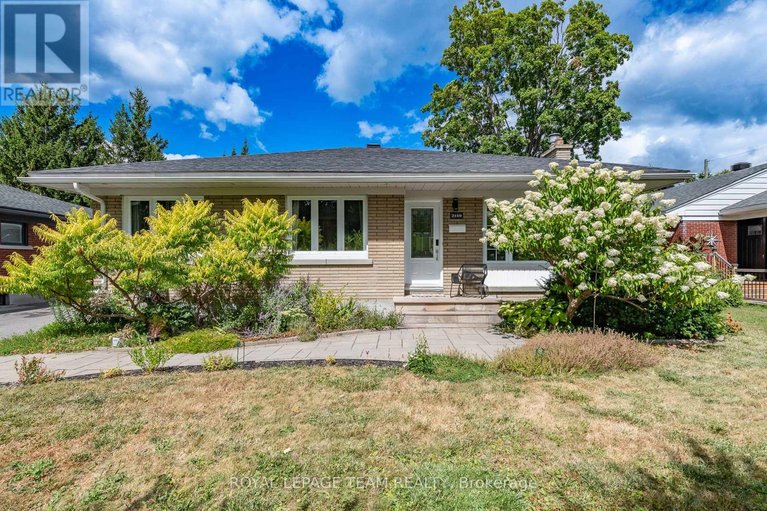 29641685/2149-dublin-avenue/bel-air-park/ottawa/ontario/K2C0X7_2