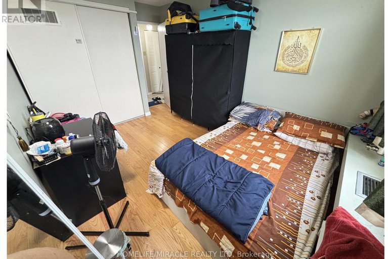28451294/1409-2760-carousel-crescent/emerald-woodssawmill-creek/ottawa/ontario/K1T2N4_38