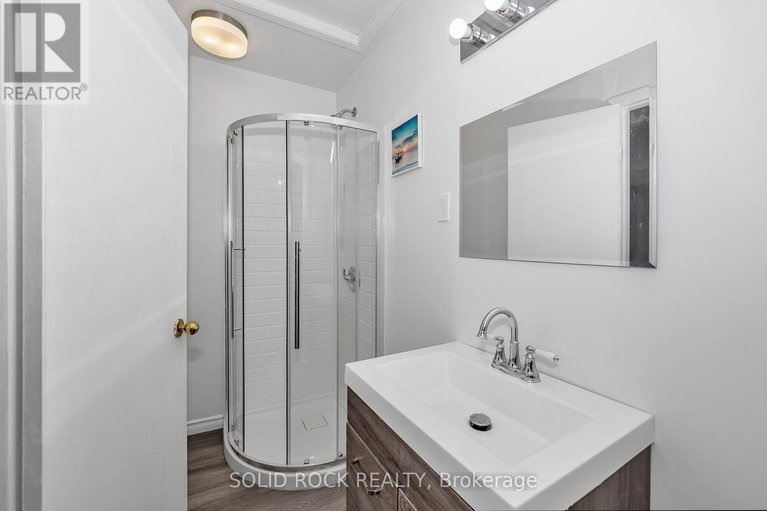 28779716/348-monica-crescent/bilberry-creekqueenswood-heights/ottawa/ontario/K1E3N5_19