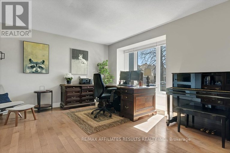 29657877/13-redfox-place/bridlewood/ottawa/ontario/K2M1C8_7