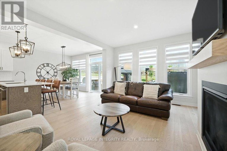 28797628/115-bonne-renommee-avenue/camelot/ottawa/ontario/K4A5J9_9