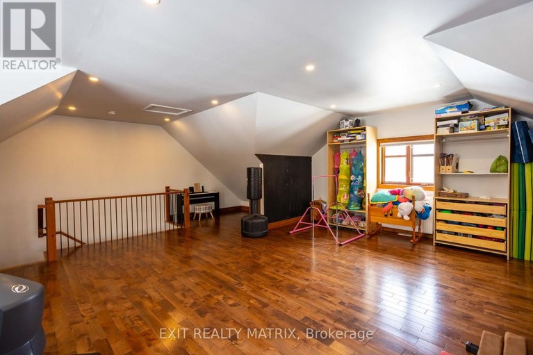 29671730/2191-cassburn-road/champlain-twp/champlain/ontario/K0B1K0_37