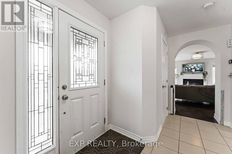 28403704/226-par-la-ville-circle/stittsville-north/ottawa/ontario/K2S0T6_3
