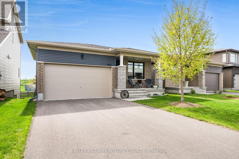 28395341/627-ruby-street/town-of-rockland/clarence-rockland/ontario/K4K0H3_1