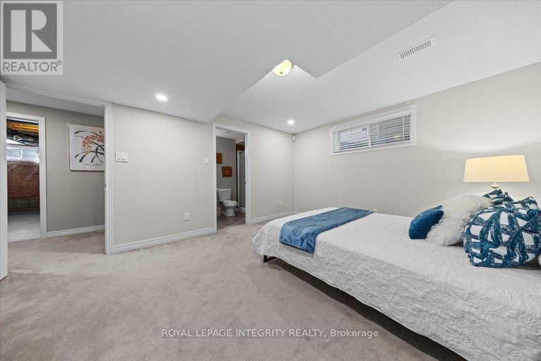 29347644/148-rodeo-drive/longfields/ottawa/ontario/K2J5K7_31