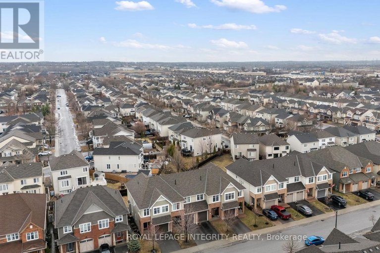 29609927/362-warmstone-drive/stittsville-north/ottawa/ontario/K2S0W3_43