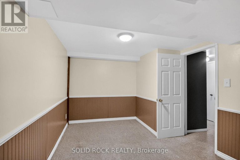 29150060/44-tybalt-crescent/westcliffe-estates/ottawa/ontario/K2H8J5_21