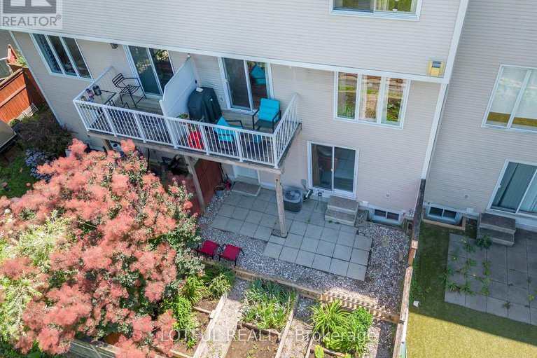 28629707/515-burleigh-private/cyrville/ottawa/ontario/K1J1J9_17