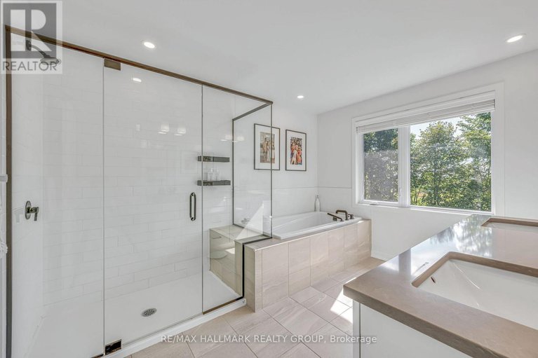 29367765/14-stanhope-court/stonebridge/ottawa/ontario/K2J6S2_22